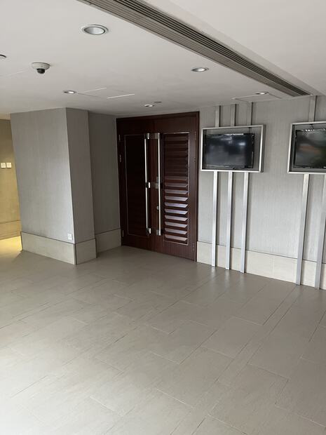 Wide doors and screens