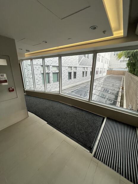 Glass side lightwell view